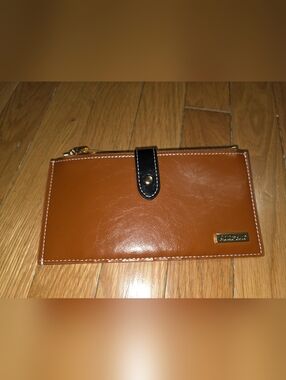 ANDOILT WALLET LOOKS NEW Waiter ENTREPRENUER GREAT DEAL LEATHER AWESOME